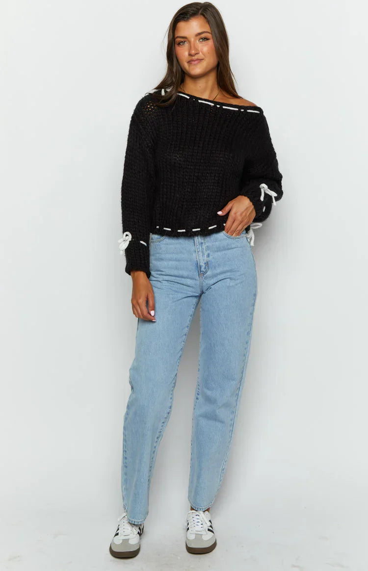 Bea Black Sweater